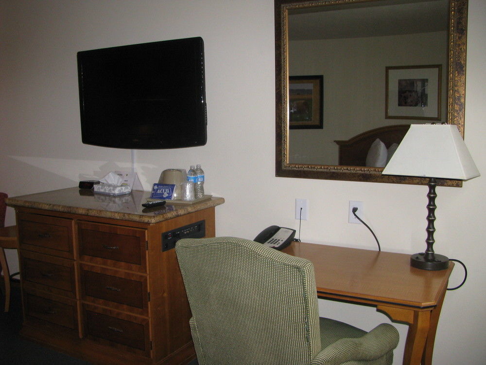 Mountain View Hotel Killdeer Exterior photo